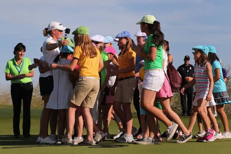 Junior golfers competing
